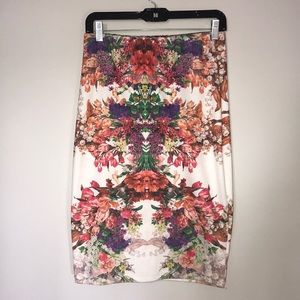 Bobeau Pencil skirt